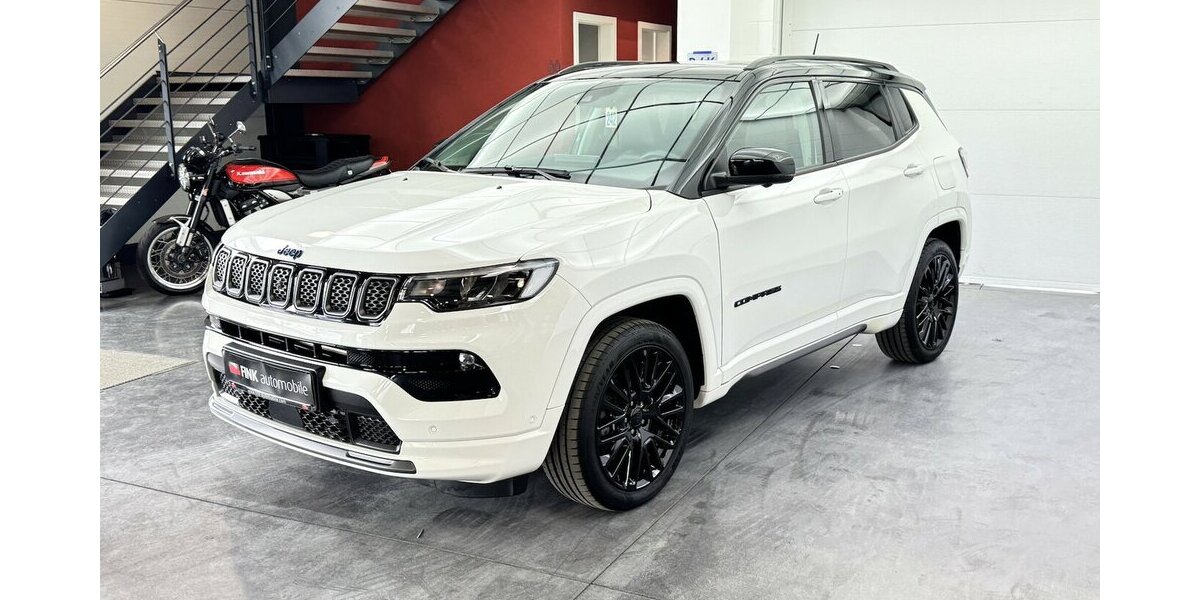 Jeep Compass S Plug-IN Hybrid 4WD 1.Hand Panoramadach 36.500 km 26.790 &euro; Lich 35423