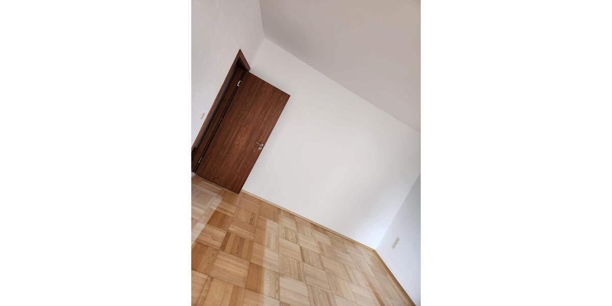 Erdgeschoßwohnung Friedberg (Hessen) - 3 Zimmer, 75 m&sup2;, 1.280&euro; | Angebot:26689688