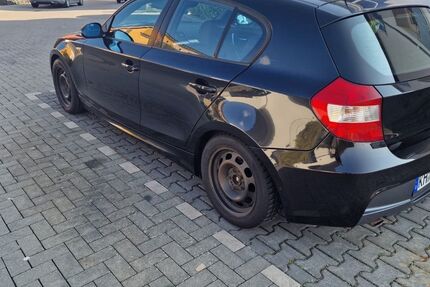 BMW 118 247.000 km 2.900 &euro; Gießen 35396