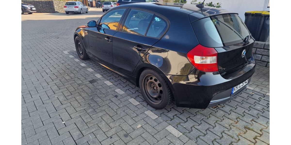 BMW 118 247.000 km 2.900 &euro; Gießen 35396