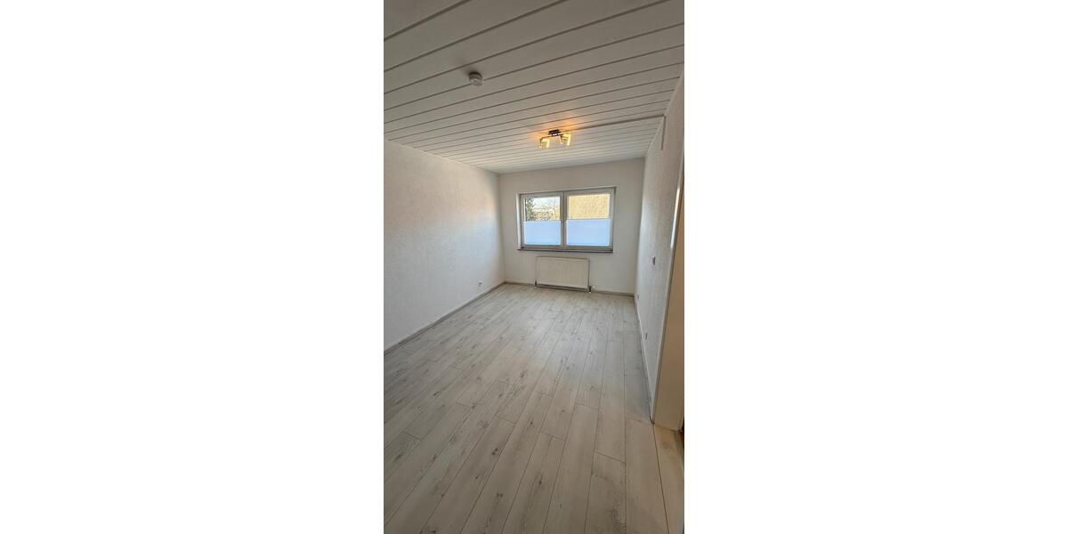 Etagenwohnung Lollar - 2.5 Zimmer, 55 m&sup2;, 688&euro; | Angebot:25793893
