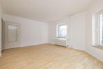 Etagenwohnung Gießen - 2 Zimmer, 65 m&sup2;, 990&euro; | Angebot:25980802