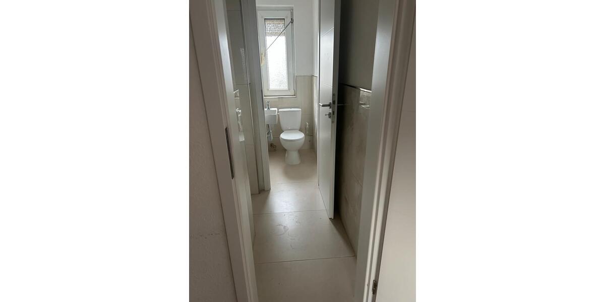 Etagenwohnung Gießen - 4 Zimmer, 87 m&sup2;, 1.220&euro; | Angebot:25902143