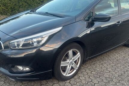 Kia ceed Sportswagon 128.000 km 7.390 &euro; Lollar, bei Gießen 35457