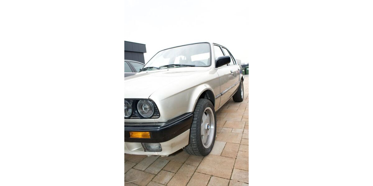 BMW 318 173.000 km 6.190 &euro; Lollar 35457