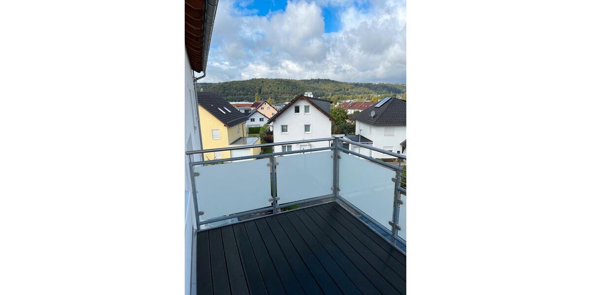 Etagenwohnung Marburg Cappel - 3 Zimmer, 71 m&sup2;, 1.000&euro; | Angebot:25934570