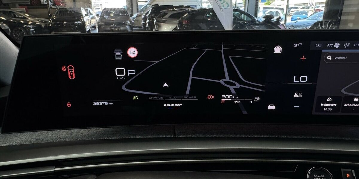Peugeot 3008 Allure 145 Mild Hybrid Full LED 360° 38.211 km 24.870 &euro; Lich 35423