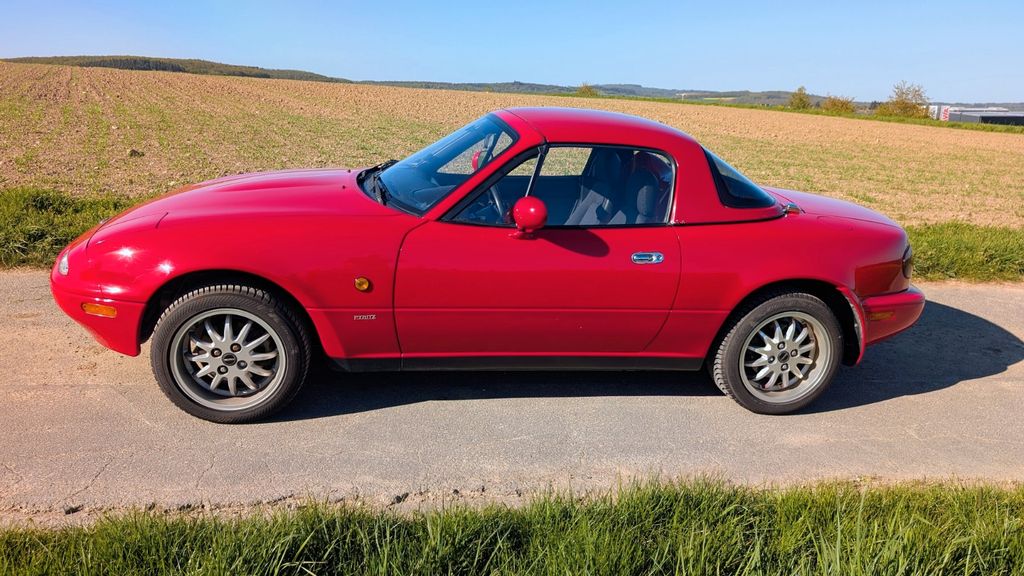 Mazda MX-5 62.000 km 12.750 &euro; Usingen 61250