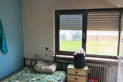 Wohnung Gießen - 1 Zimmer, 14 m&sup2;, 290&euro; | Angebot:26033441