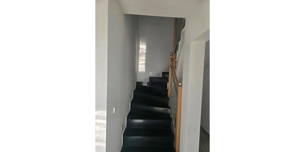 Einfamilienhaus Wettenberg - 1.500&euro; | Angebot:25872767