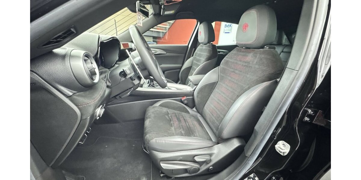 Alfa Romeo Tonale 1.5 VGT Veloce 48 V Hybrid LED 3.300 km 32.330 &euro; Lich 35423