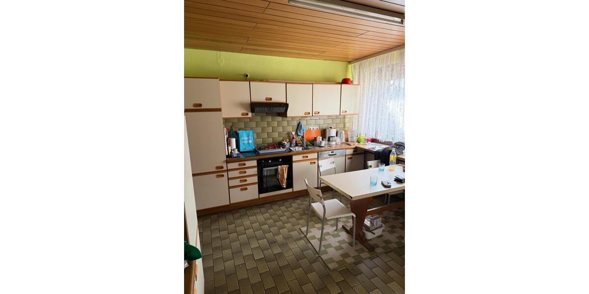 Reihenhaus Wetzlar Altenberger Straße - 9 Zimmer, 188 m&sup2;, 355.000&euro; | Angebot:25960353