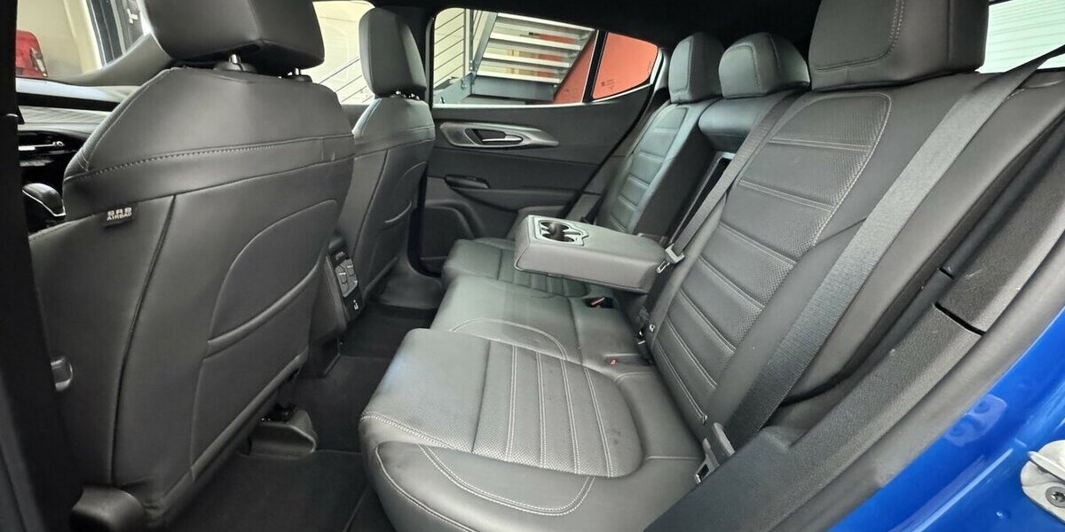 Alfa Romeo Tonale Edizione Speciale Q4 Plug-In-Hybrid AWD 22.700 km 29.740 &euro; Lich 35423