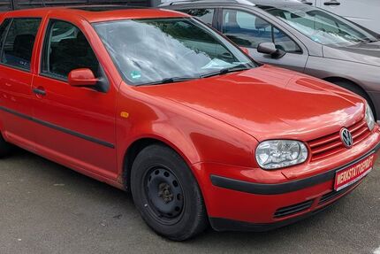 VW Golf 173.000 km 750 &euro; Wetzlar 35578