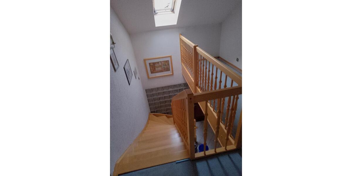 Einfamilienhaus Leun - 10 Zimmer, 285 m&sup2;, 420.000&euro; | Angebot:25358116