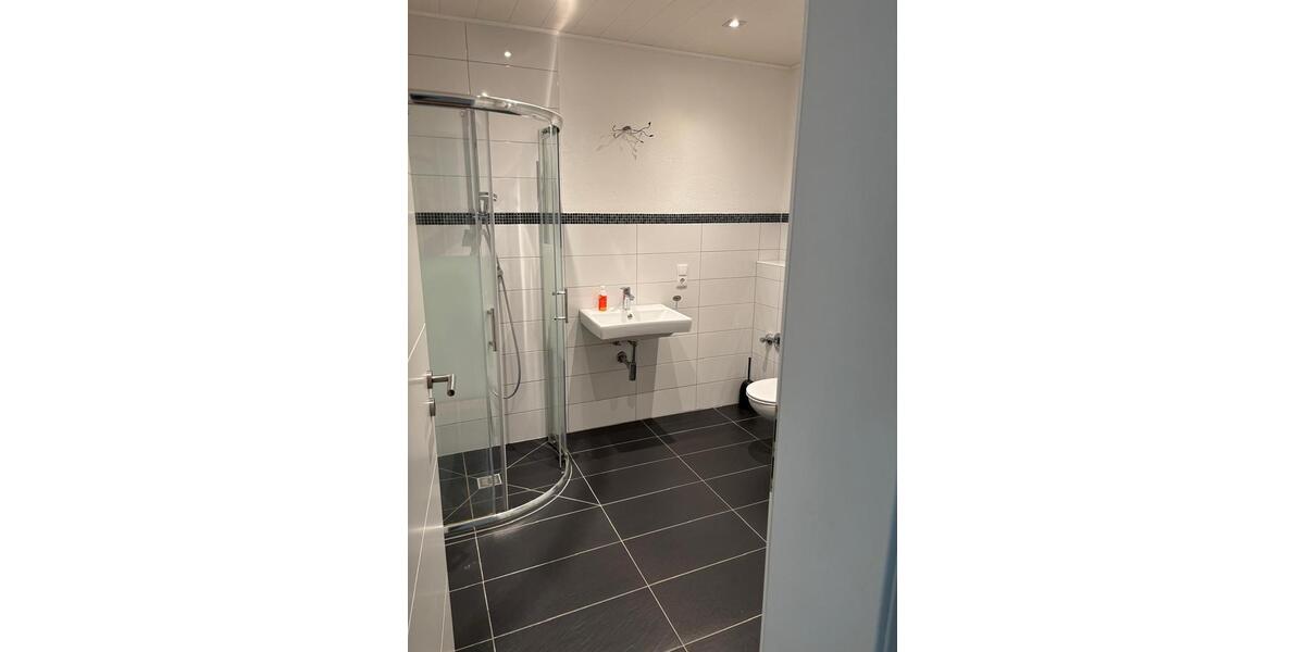 Erdgeschoßwohnung Staufenberg - 3.5 Zimmer, 80 m&sup2;, 279.000&euro; | Angebot:25973414