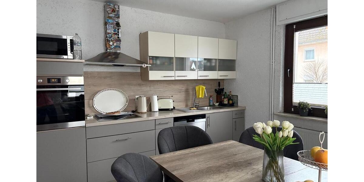 Einfamilienhaus Aßlar - 6 Zimmer, 110 m&sup2;, 950&euro; | Angebot:25981395