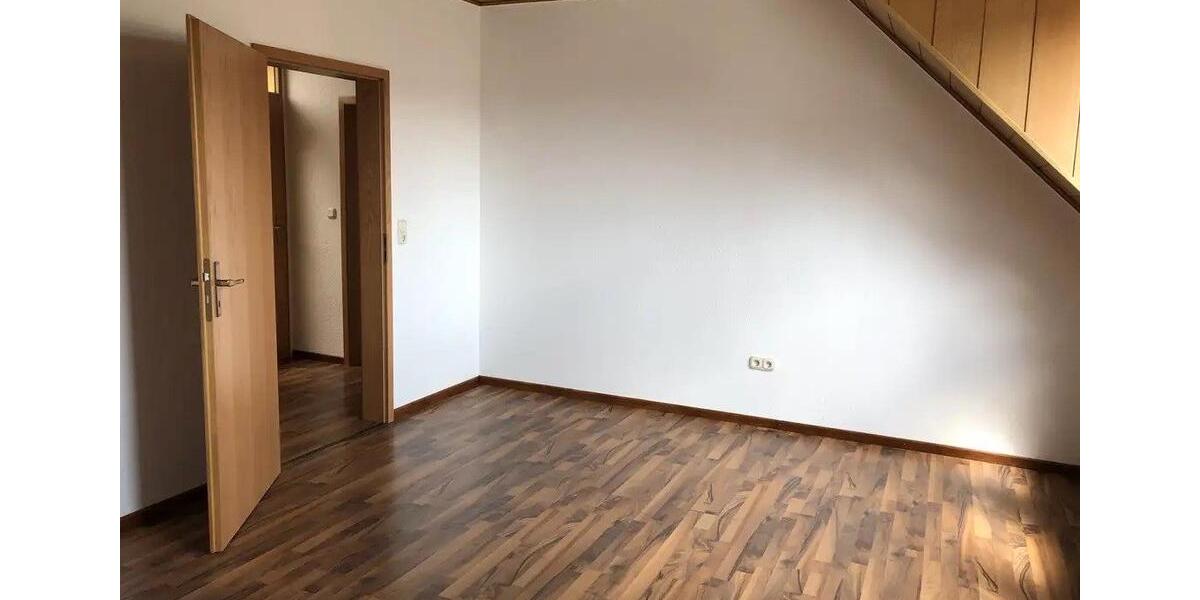 Dachgeschoßwohnung Lahnau - 2 Zimmer, 63 m&sup2;, 630&euro; | Angebot:26679020