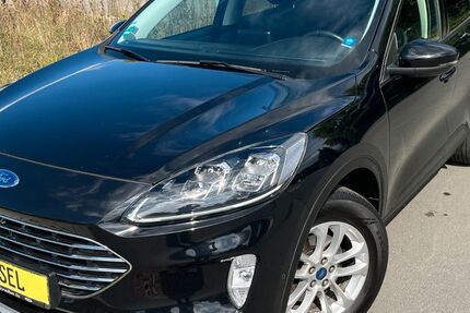 Ford Kuga 144.000 km 14.390 &euro; Buseck / Oppenrod 35418