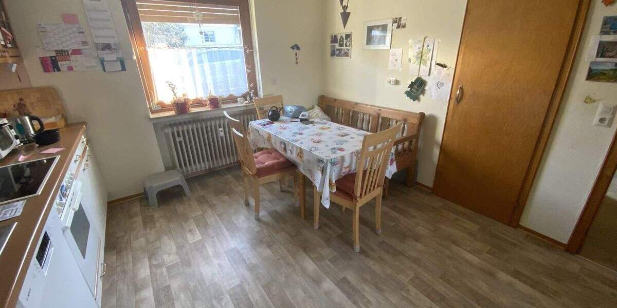 Einfamilienhaus Waldsolms Kraftsolms - 5 Zimmer, 190 m&sup2;, 229.000&euro; | Angebot:25835053