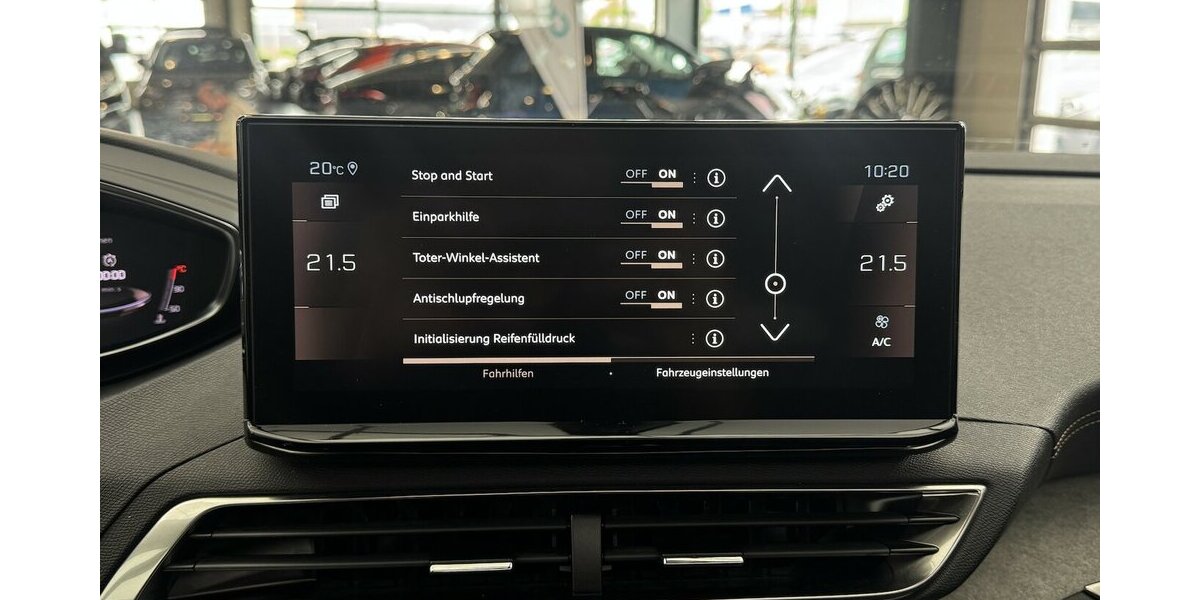 Peugeot 5008 GT 130 BlueHDi 1.Hand Panorama 7 Sitze 29.300 km 28.690 &euro; Lich 35423