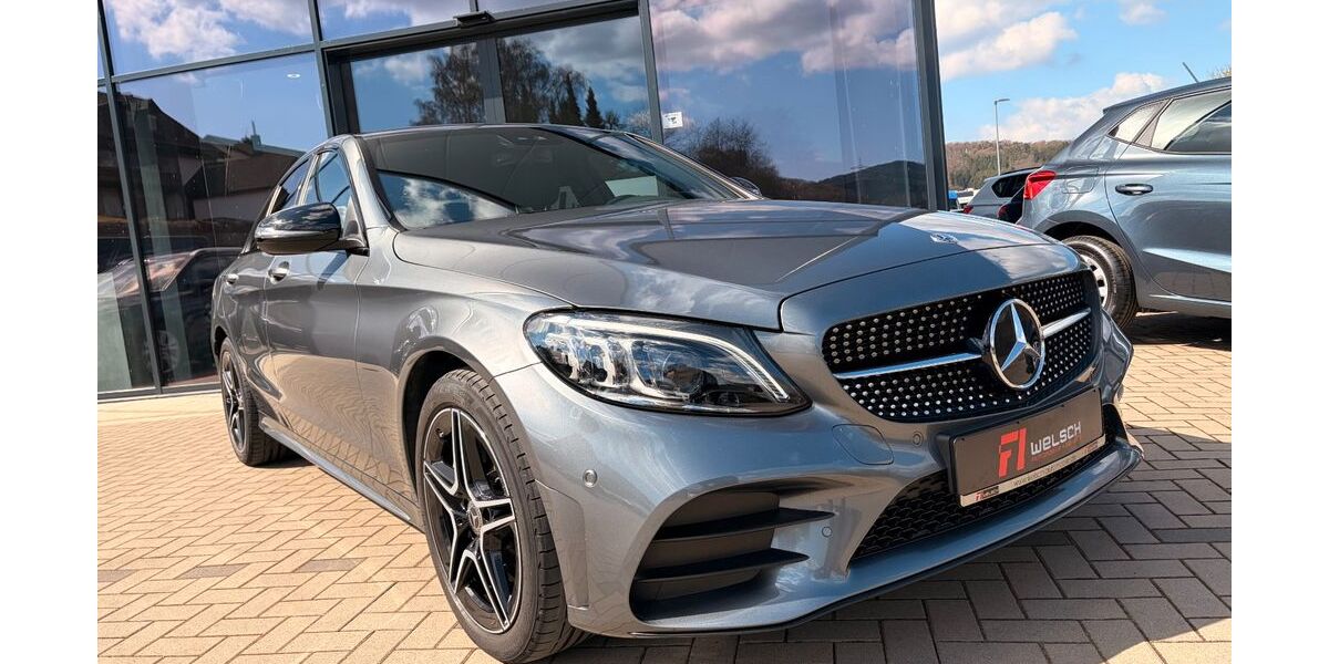 Mercedes-Benz C 300 42.203 km 32.999 &euro; Mittenaar 35756