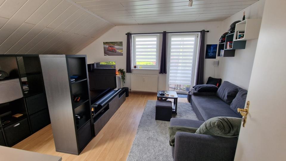 Dachgeschoßwohnung Ebsdorfergrund - 1 Zimmer, 34 m&sup2;, 450&euro; | Angebot:26677536