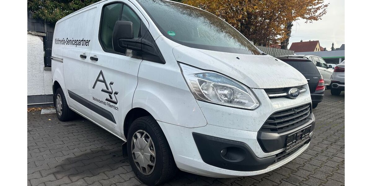 Ford Transit Custom 222.428 km 5.900 &euro; Friedberg (Hessen) 61169