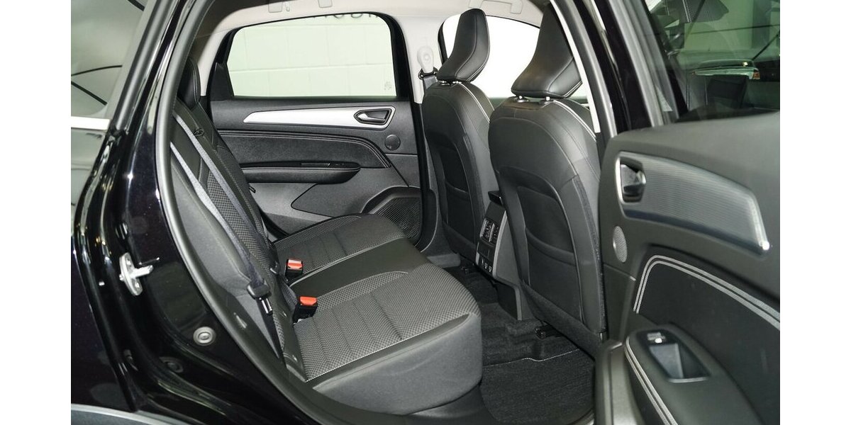 Renault Arkana Mild Hybrid TCe 140 EDC Techno Kamera 29.999 km 21.650 &euro; Lich 35423