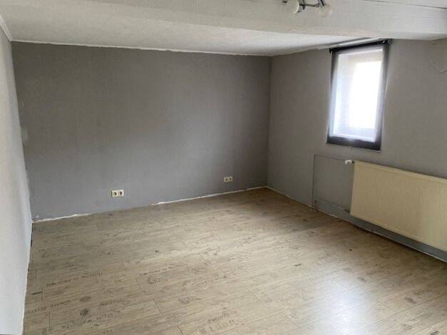 Bauernhaus, Landhaus Schöffengrund Oberwetz - 7 Zimmer, 190 m&sup2;, 189.000&euro; | Angebot:25705329