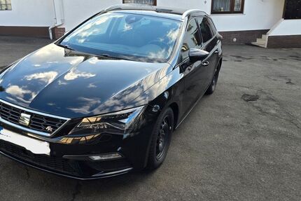 Seat Leon 153.000 km 13.500 &euro; Siegbach 35768