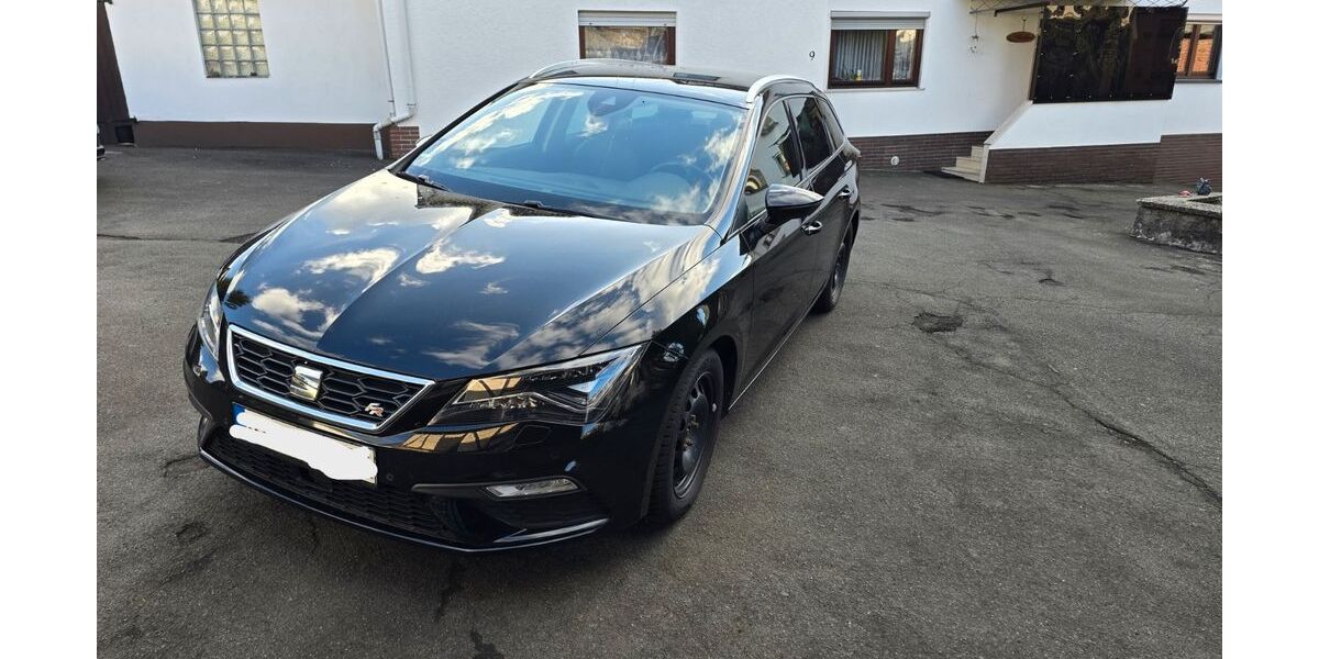 Seat Leon 153.000 km 13.500 &euro; Siegbach 35768