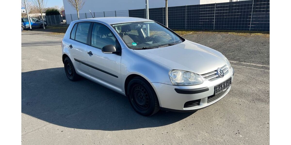 VW Golf 127.379 km 4.790 &euro; Gießen 35398