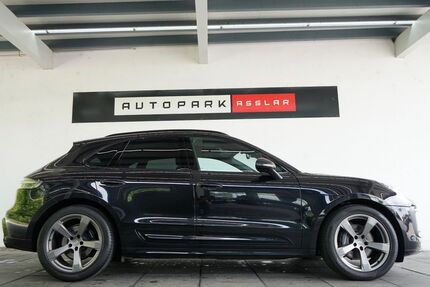 Porsche Macan 94.000 km 56.880 &euro; Asslar 35614