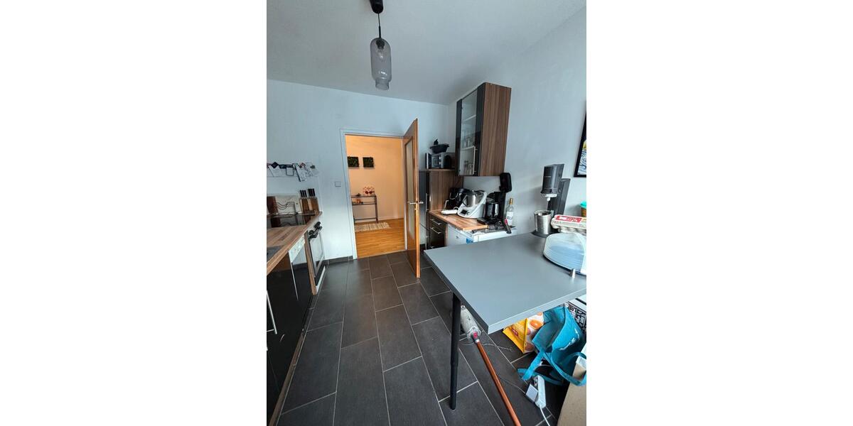 Etagenwohnung Gießen - 2 Zimmer, 65 m&sup2;, 1.070&euro; | Angebot:25873631