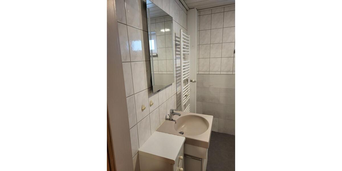 Erdgeschoßwohnung Pohlheim - 3 Zimmer, 74 m&sup2;, 800&euro; | Angebot:25354707