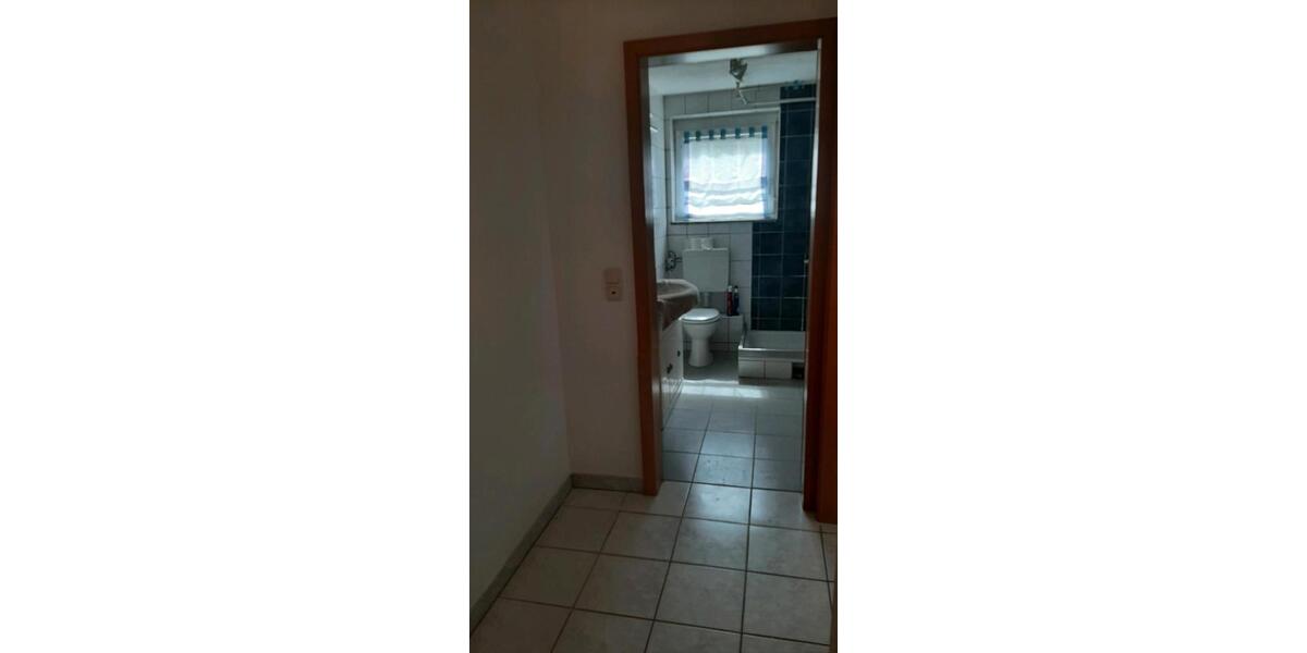 Etagenwohnung Gießen Wieseck - 2 Zimmer, 50 m&sup2;, 500&euro; | Angebot:25975692