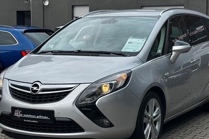Opel Zafira 124.987 km 9.990 &euro; Sinn 35764