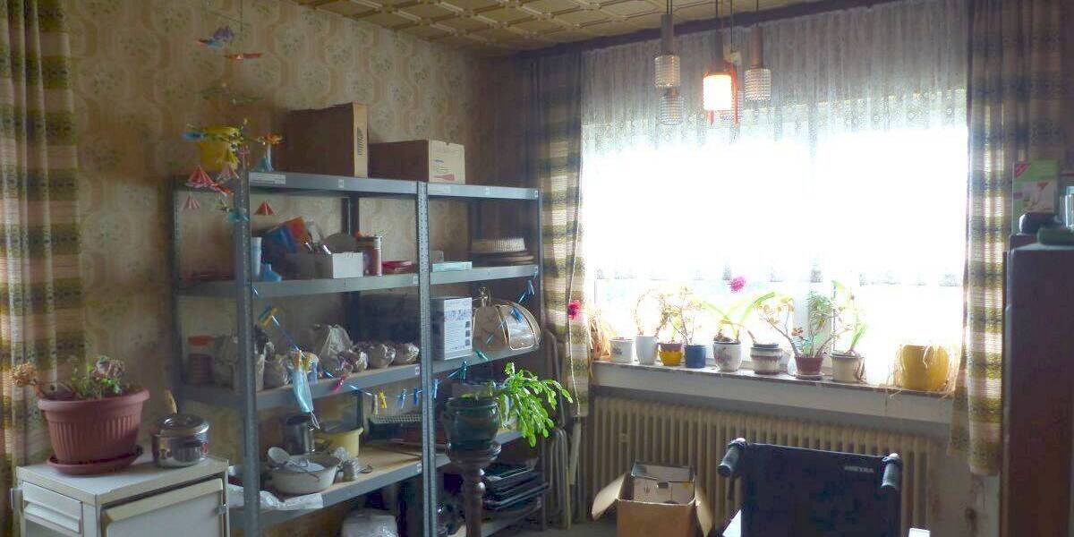 Einfamilienhaus Grünberg Stangenrod - 1 Zimmer, 260 m&sup2;, 285.000&euro; | Angebot:25740166