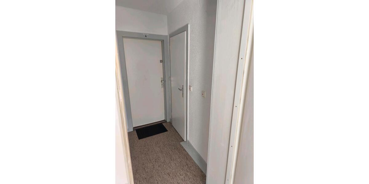 Etagenwohnung Gießen Wieseck - 1 Zimmer, 22 m&sup2;, 580&euro; | Angebot:25987632