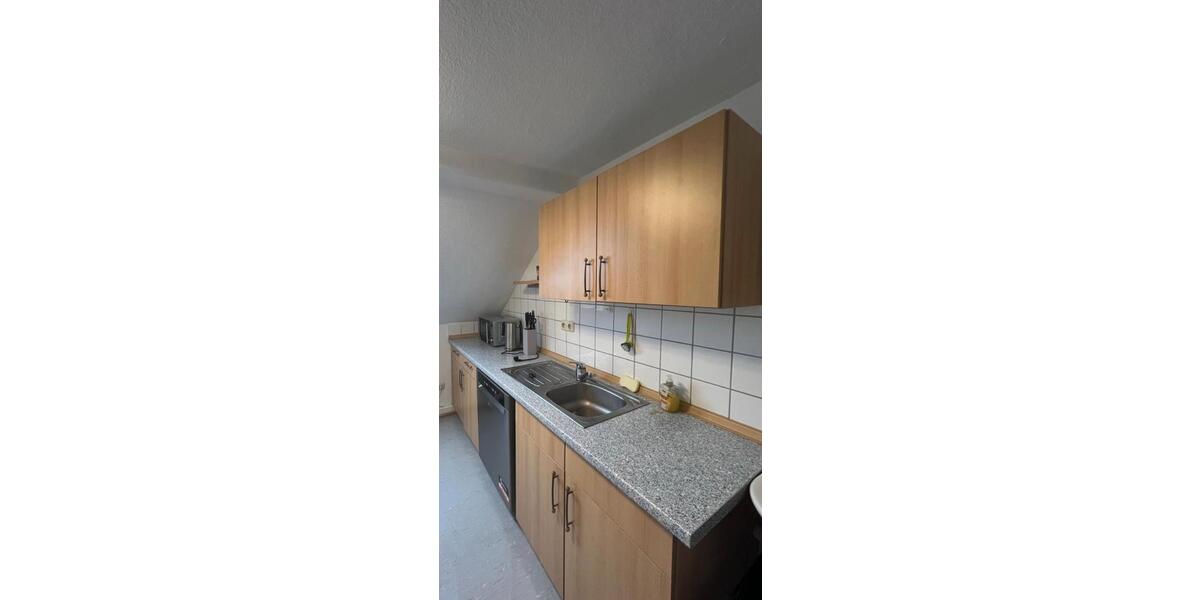 Dachgeschoßwohnung Gießen Schlangenzahl - 3 Zimmer, 35 m&sup2;, 460&euro; | Angebot:25891844