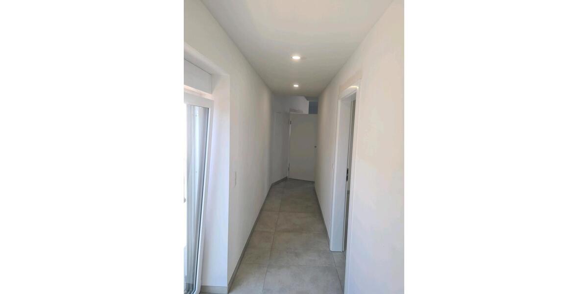 Etagenwohnung Wetzlar Naunheim - 3 Zimmer, 100 m&sup2;, 1.600&euro; | Angebot:26481562