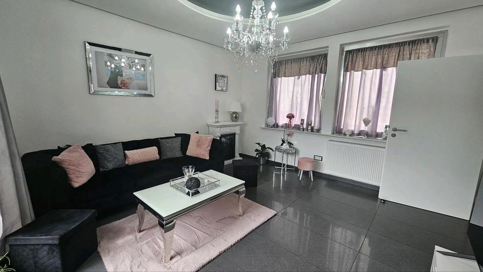 Einfamilienhaus Lich - 5 Zimmer, 150 m&sup2;, 350.000&euro; | Angebot:25286994