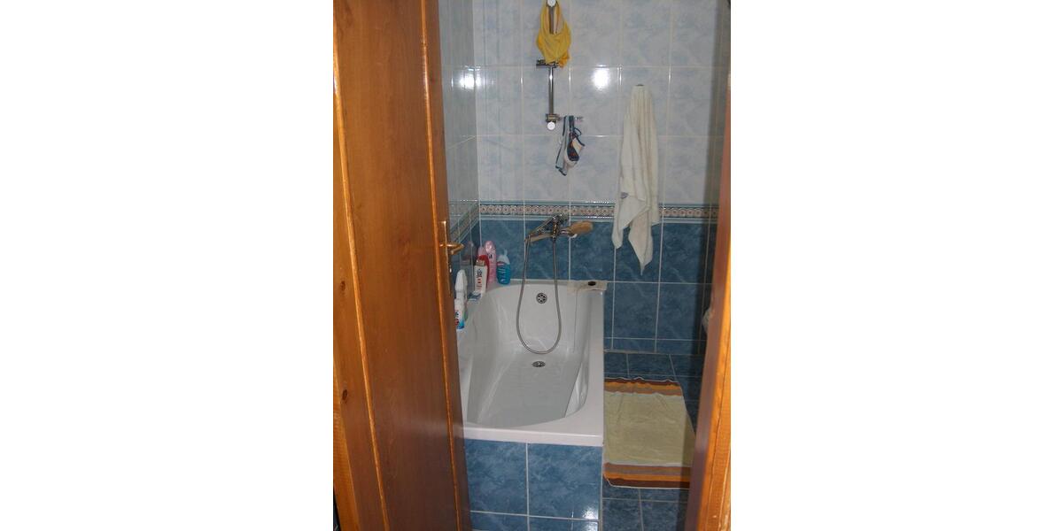 Villa Laubach - 4 Zimmer, 220 m&sup2;, 150.000&euro; | Angebot:19584994