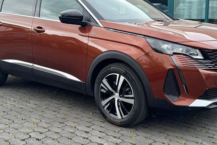 Peugeot 5008 18.601 km 25.650 &euro; Ebsdorfergrund 35085