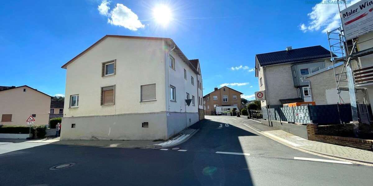 Etagenwohnung Wetzlar / Münchholzhausen Münchholzhausen - 3 Zimmer, 95 m&sup2;, 1.000&euro; | Angebot:25263788