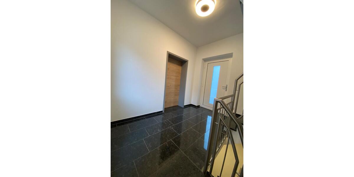 Erdgeschoßwohnung Laubach - 3 Zimmer, 100 m&sup2;, 800&euro; | Angebot:25171315