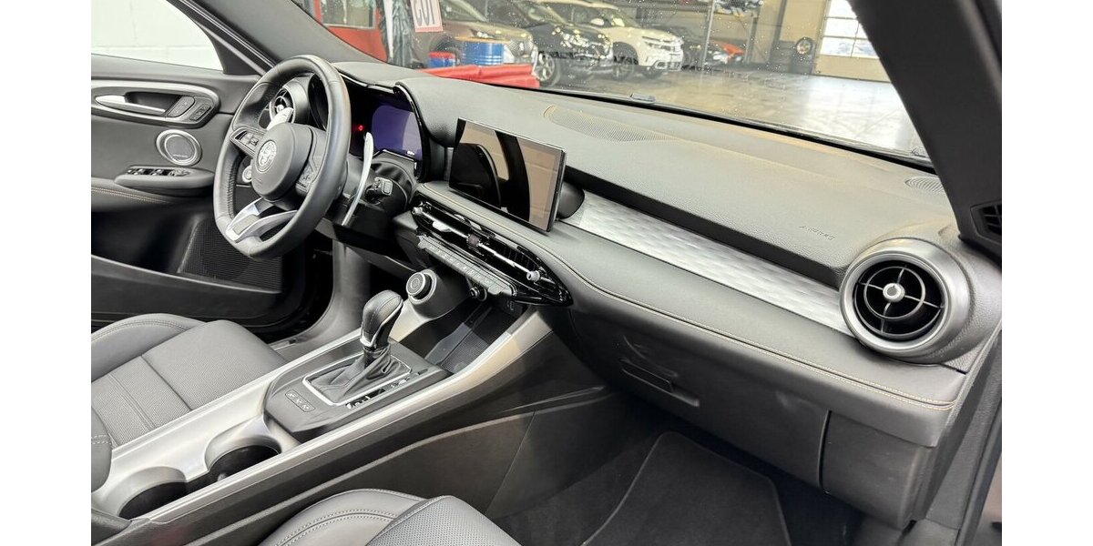 Alfa Romeo Tonale 1.6 VGT-D Veloce ACC LED Car Play 22.500 km 28.320 &euro; Lich 35423