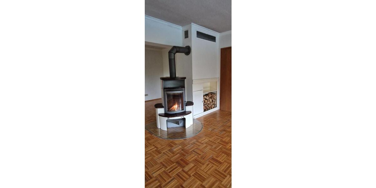 Einfamilienhaus Rabenau - 9 Zimmer, 225 m&sup2;, 435.000&euro; | Angebot:25931132