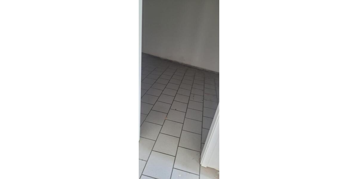 Mehrfamilienhaus, Wohnhaus Solms - 10 Zimmer, 360 m&sup2;, 129.500&euro; | Angebot:21031860